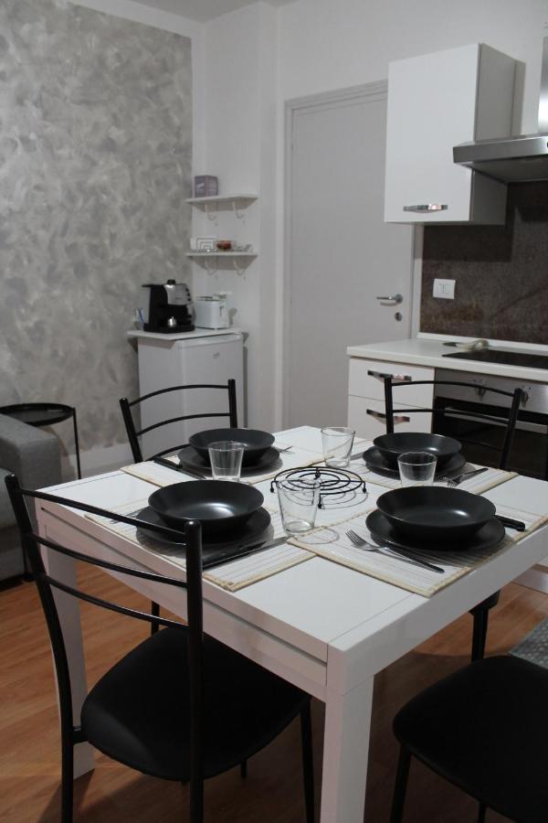 Charming Apartment Tilli With Parking Перуджа Экстерьер фото