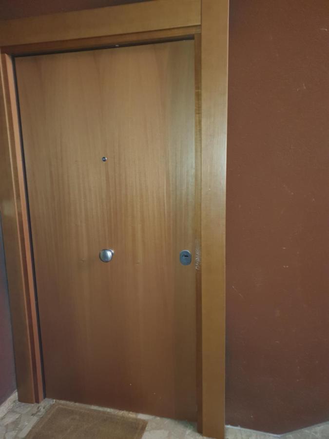 Charming Apartment Tilli With Parking Перуджа Экстерьер фото